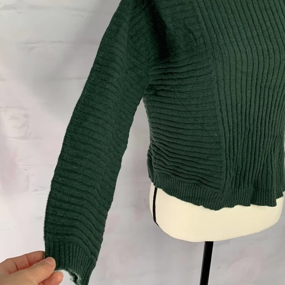 Eileen Fisher Seamless Italian Cashmere Sweater (NWT)‎
